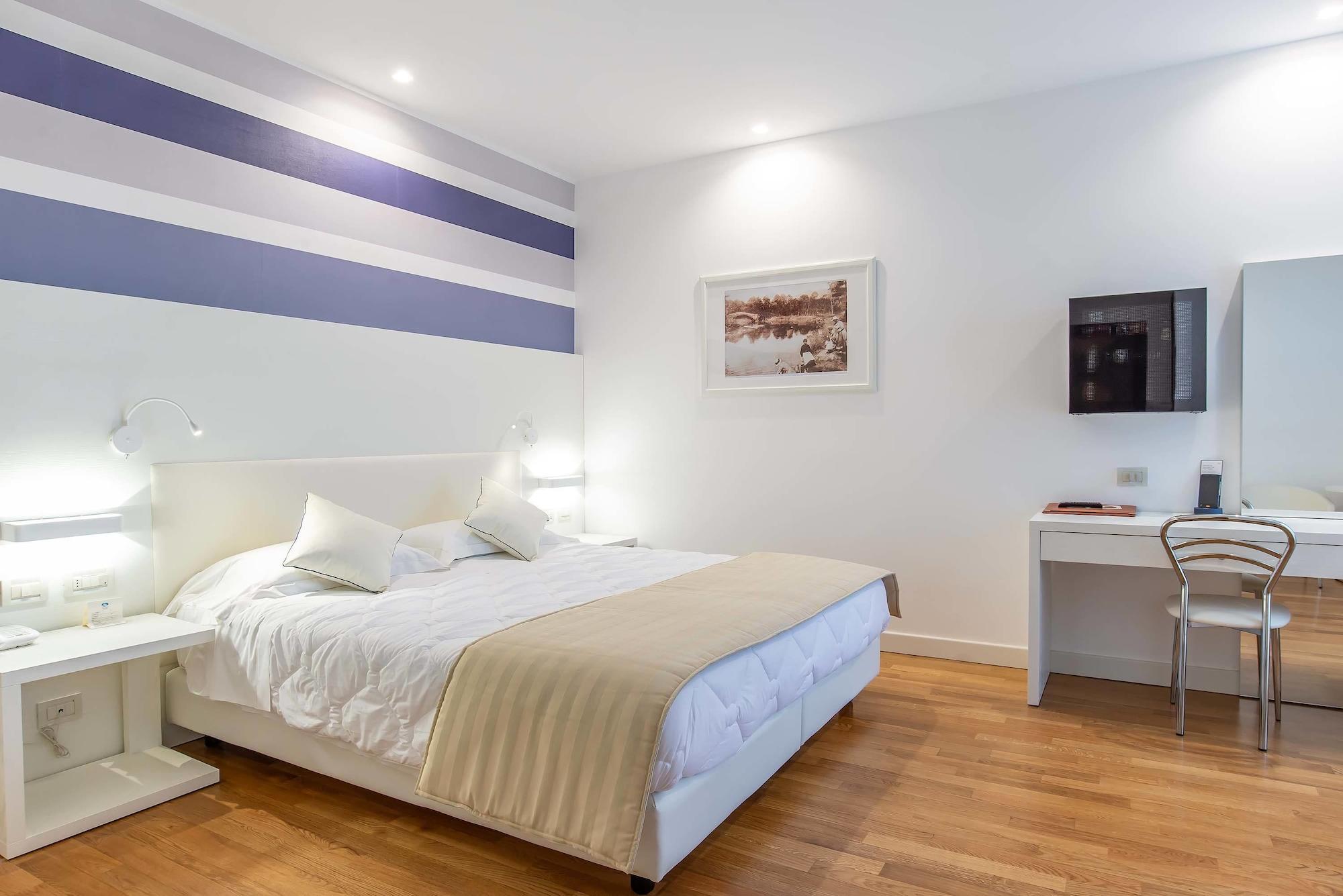 Versilia Palace Hotel Marina di Pietrasanta Ngoại thất bức ảnh