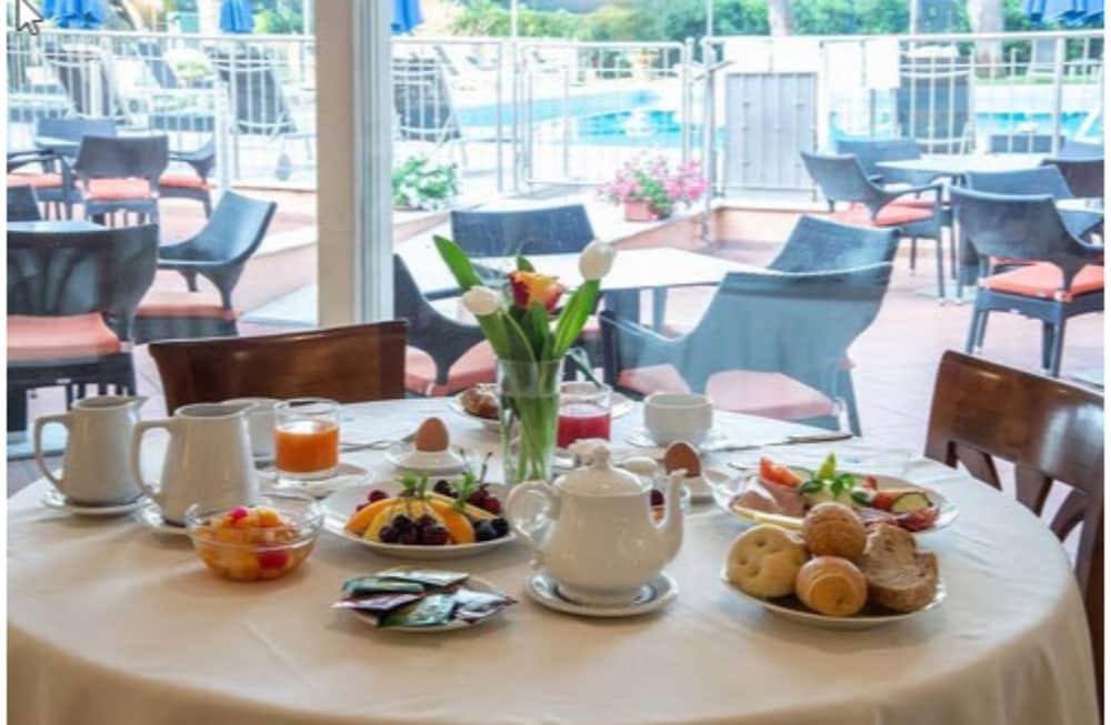 Versilia Palace Hotel Marina di Pietrasanta Ngoại thất bức ảnh