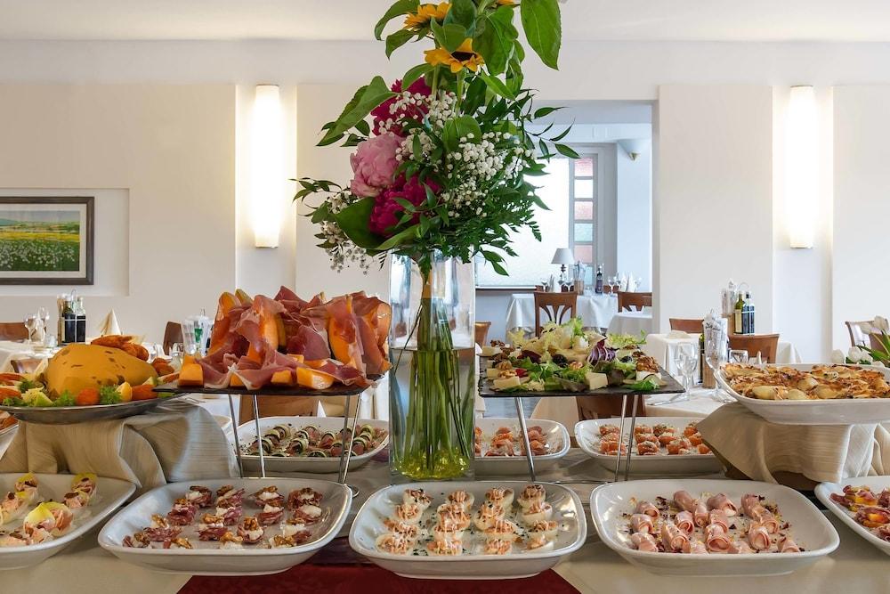 Versilia Palace Hotel Marina di Pietrasanta Ngoại thất bức ảnh