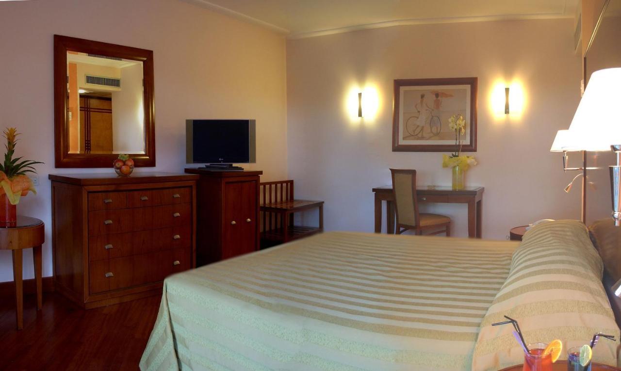 Versilia Palace Hotel Marina di Pietrasanta Ngoại thất bức ảnh