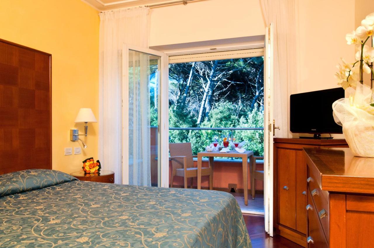 Versilia Palace Hotel Marina di Pietrasanta Ngoại thất bức ảnh