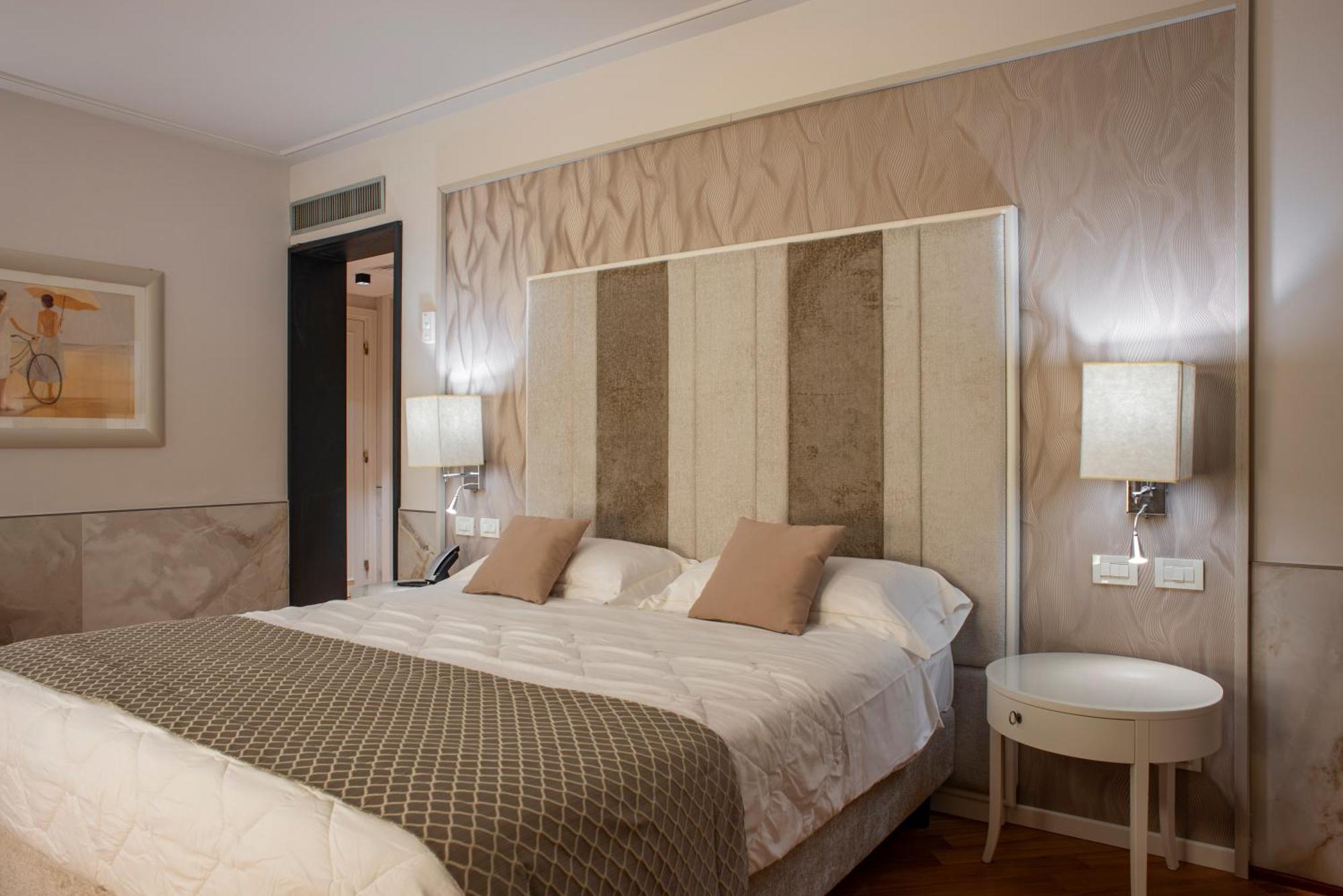 Versilia Palace Hotel Marina di Pietrasanta Ngoại thất bức ảnh